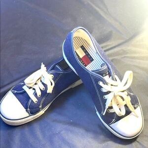 Tommy Hilfiger | Shoes | Tommy Hilfiger White Slipon  display picture 1